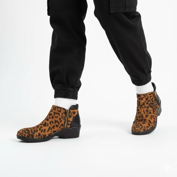 Alegria Sloan Leather Ankle Boots Womens 37 7-7.5 Wedge Leopard Work Comfort Zip - Picture 2 of 9